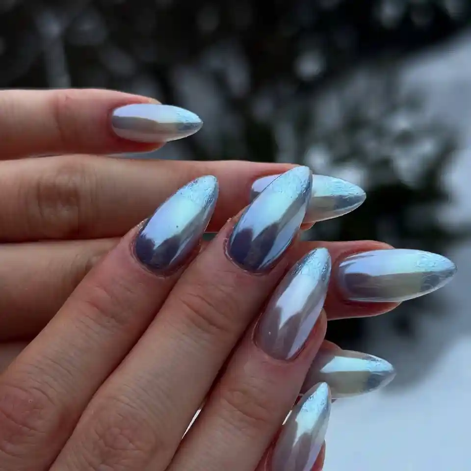 What Are Chrome Nails and Why They're Perfect for Winter